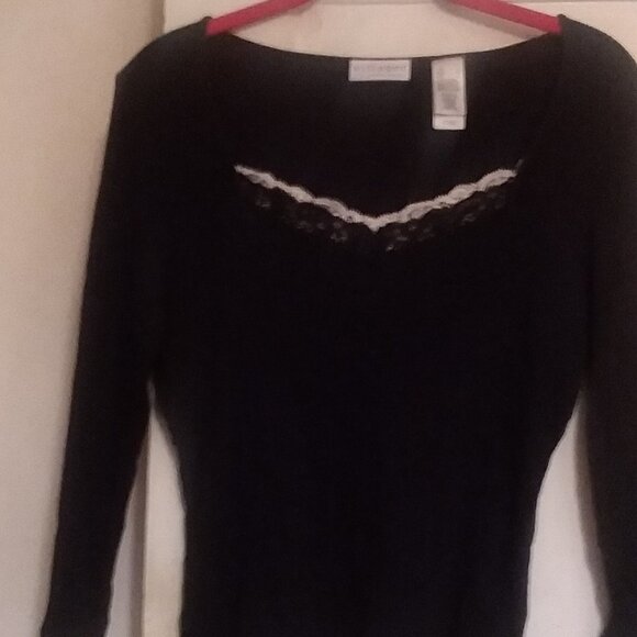 Liz Claiborne Long Sleeve Top - Picture 4 of 5